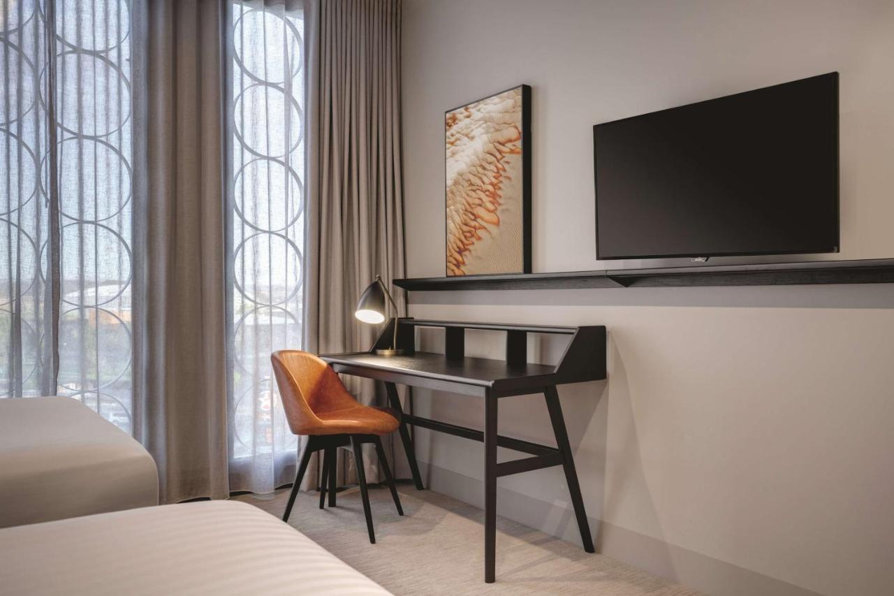 Executive Room,1770963460:JPEG
