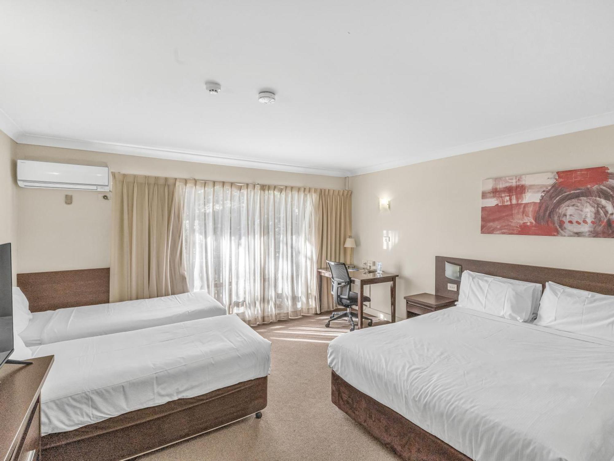 Standard Family Room,1674709758:JPEG